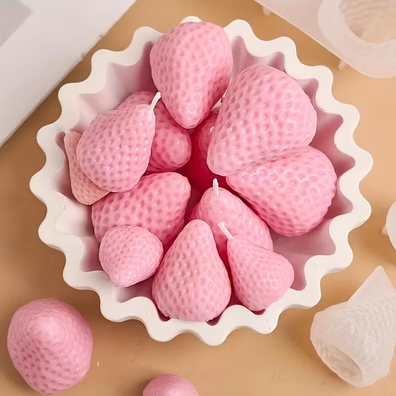 Strawberry Silicone Candle Mol - Soap Making Guide For Beginners recension och pris